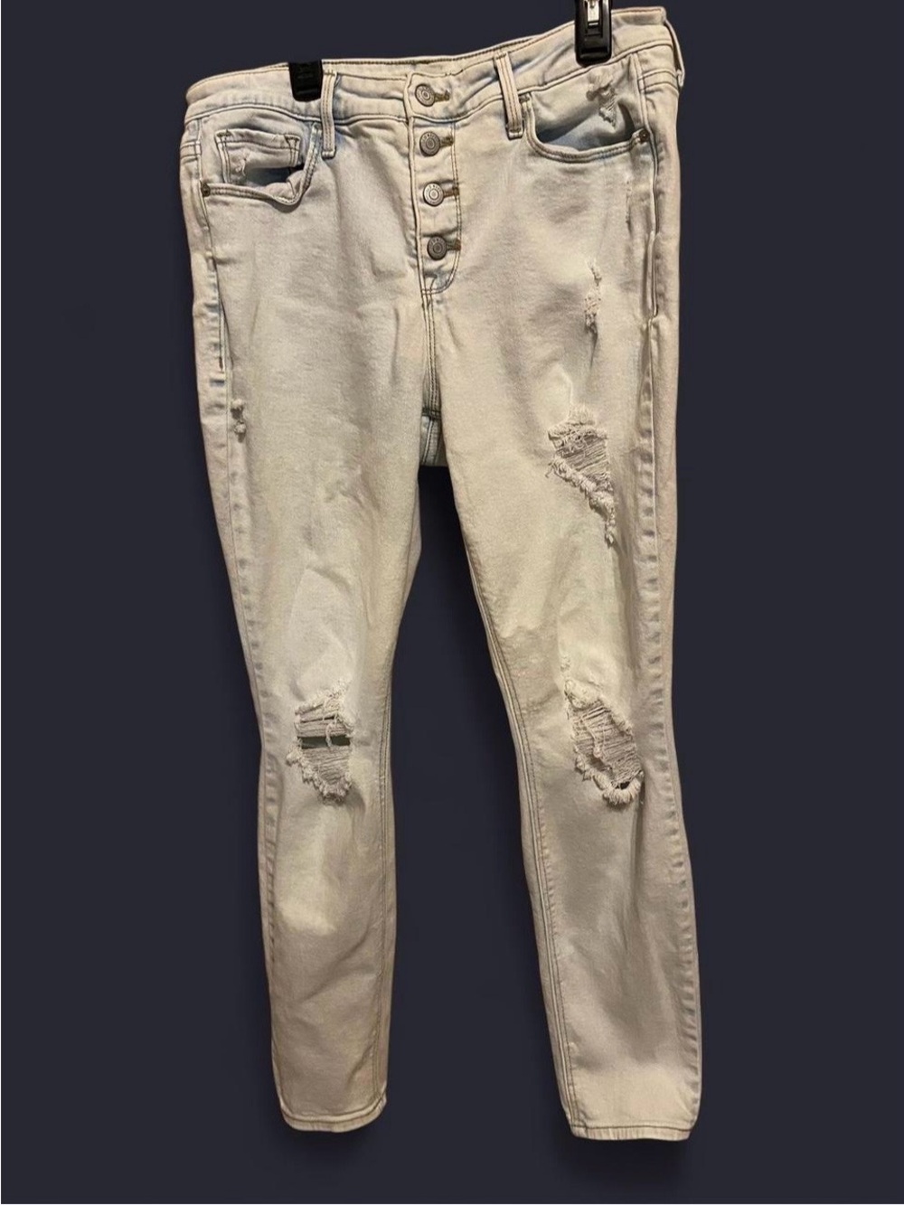 Old Navy Women's Light Beige Distressed Skinny Jeans